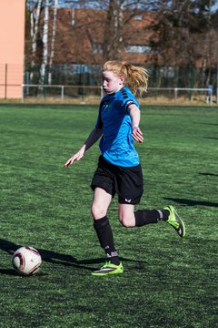 Bild 210 - B-Juniorinnen SV Henstedt-Ulzburg - MTSV Olympia Neum�nster : Ergebnis: 0:4